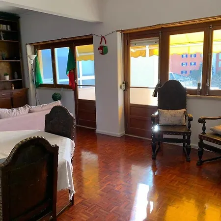 Rostelbem Oda ve Kahvaltı Lisboa