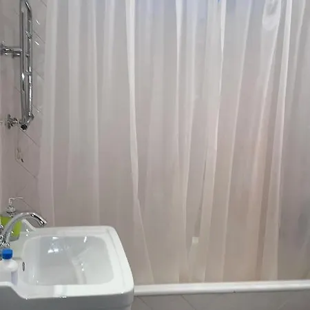 לינה וארוחת בוקר Rostelbem